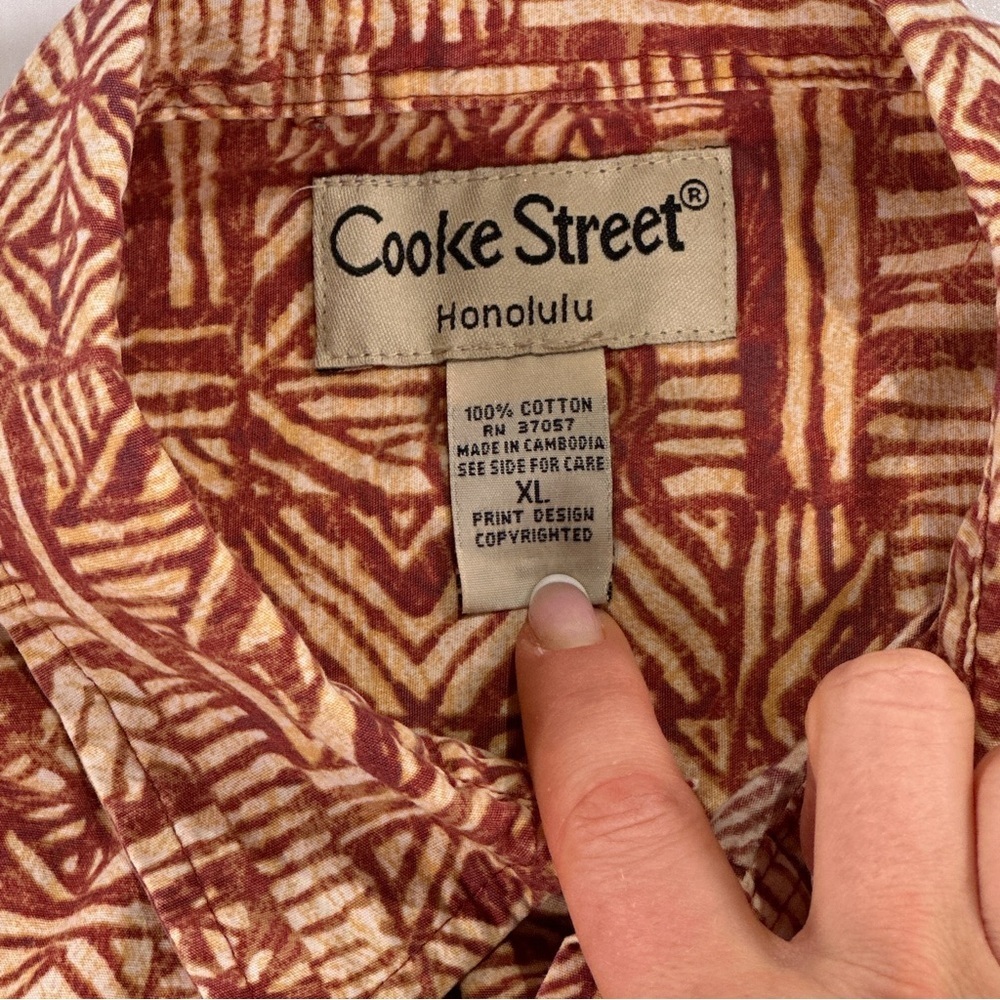 Cooke Street Honolulu Men’s Aloha Shirt Tapa Geometric Print XL - Picture 4 of 10